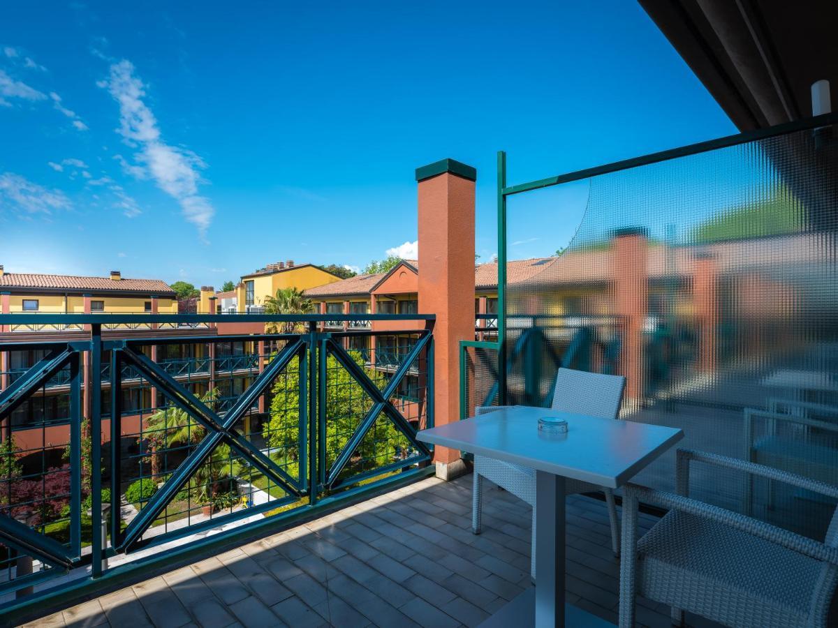 Parc Hotel Gritti Bardolino Esterno foto