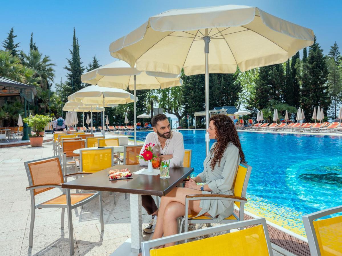 Parc Hotel Gritti Bardolino Esterno foto