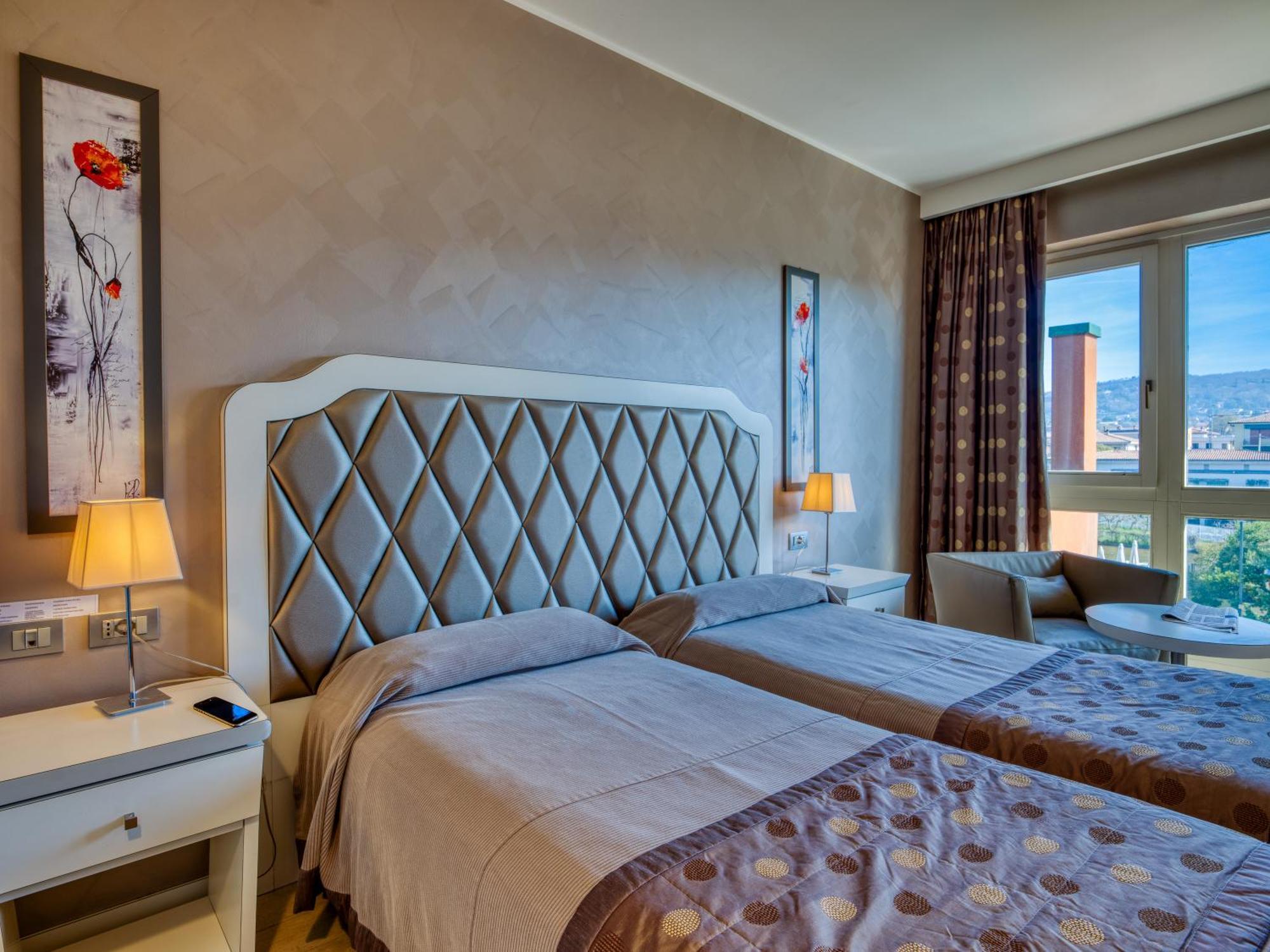 Parc Hotel Gritti Bardolino Esterno foto