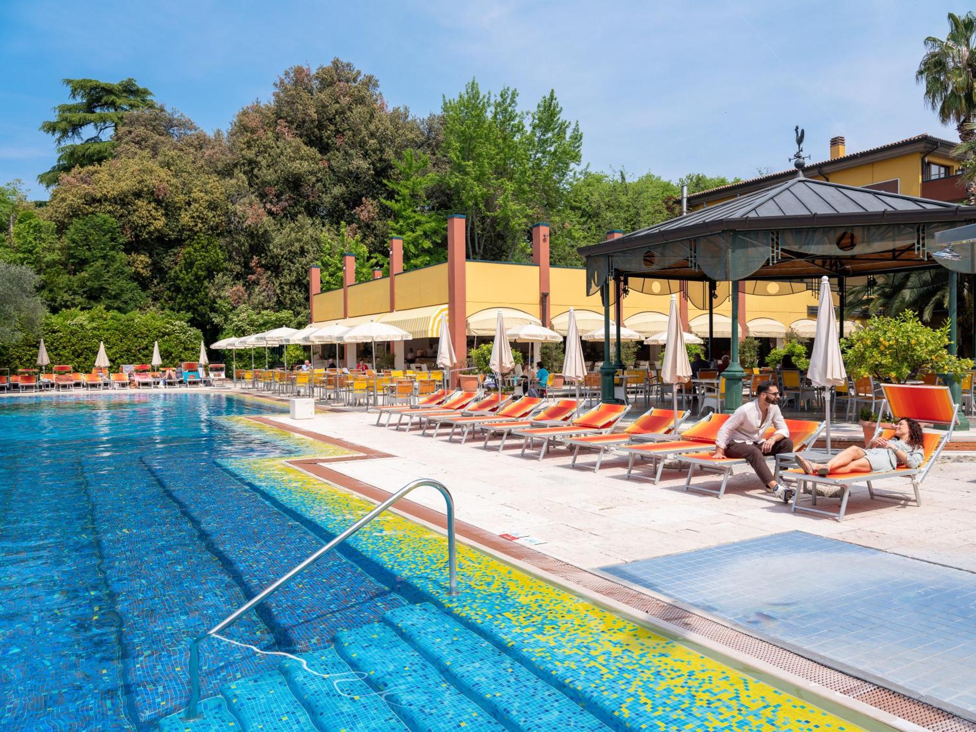 Parc Hotel Gritti Bardolino Esterno foto